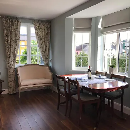 Luxury In The Centre Of Village